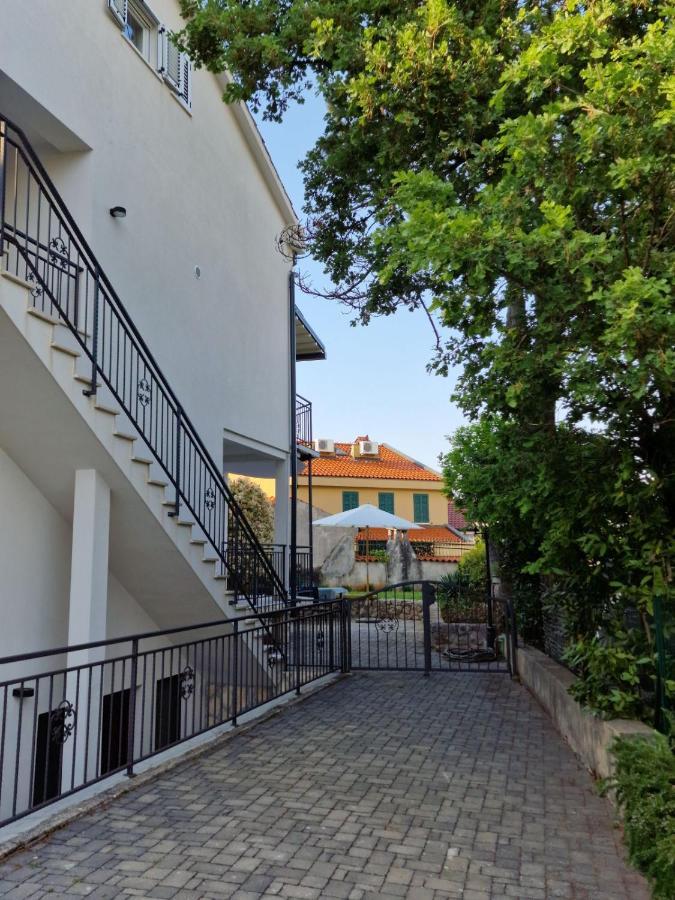 Anna24 Holidays Vantacici Zewnętrze zdjęcie
