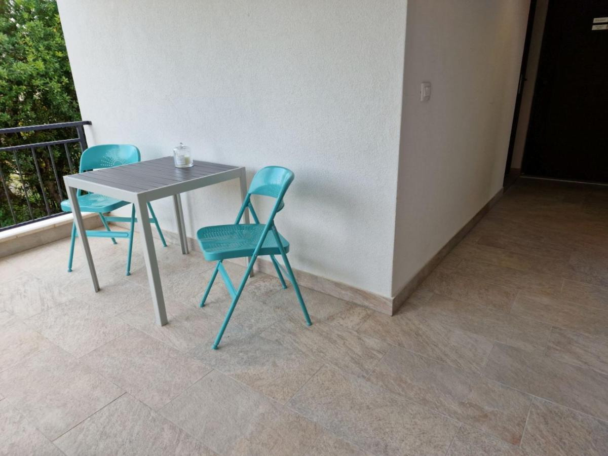 Anna24 Holidays Vantacici Zewnętrze zdjęcie